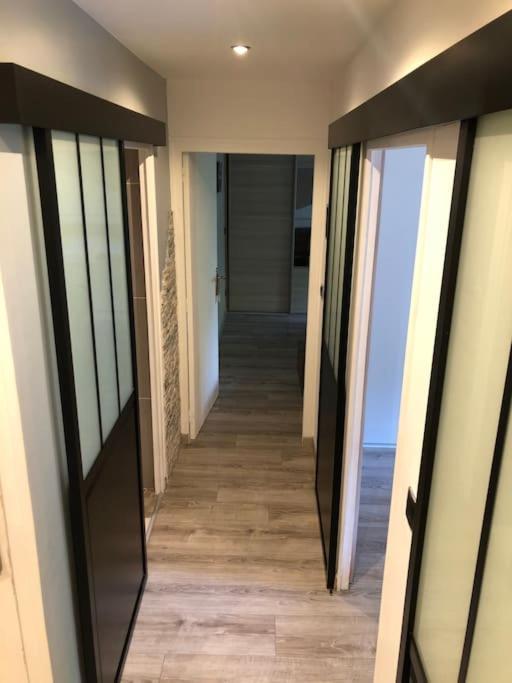 Appartement Proche Centre Ville Avec Parking Gratuit อานซี ภายนอก รูปภาพ